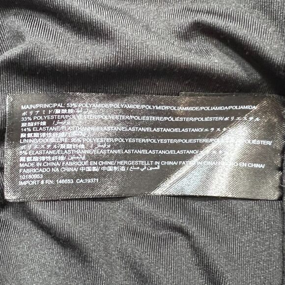 C/MEO Breakthrough Velvet Long Sleeve Tie Front Dress in Black and Red Medium - Picture 14 of 16